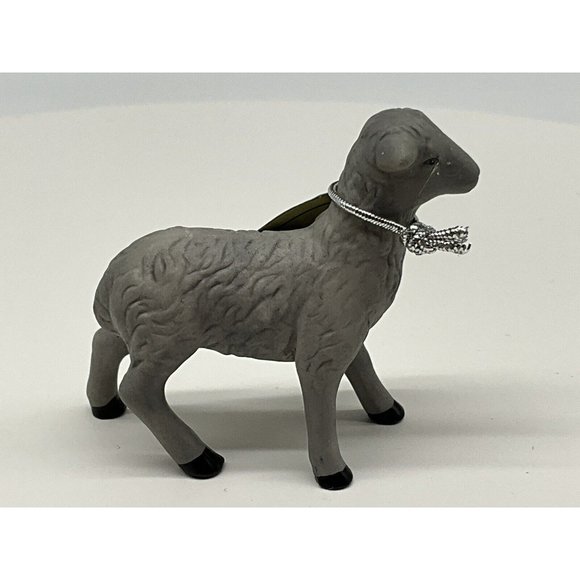 Thomas Kinkade Replacement Nativity Replacement Animals One Sheep, Three Lambs - Picture 10 of 16